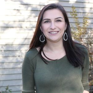 Meet your Posher, Amanda